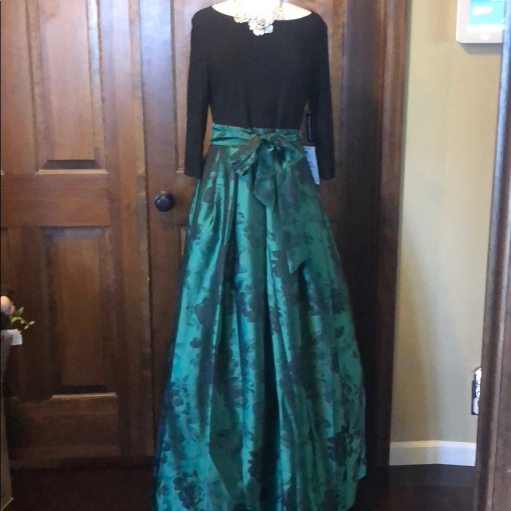 Black and Green dress